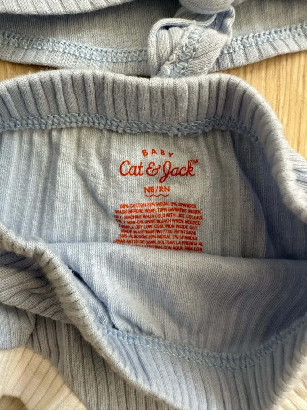 5 Piece Set Baby Girl Newborn Outfits Cat & Jack and Carter’s